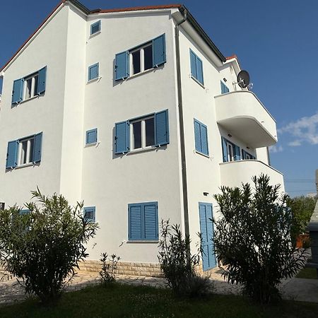 Apartman Theresa Barbat na Rabu Zewnętrze zdjęcie