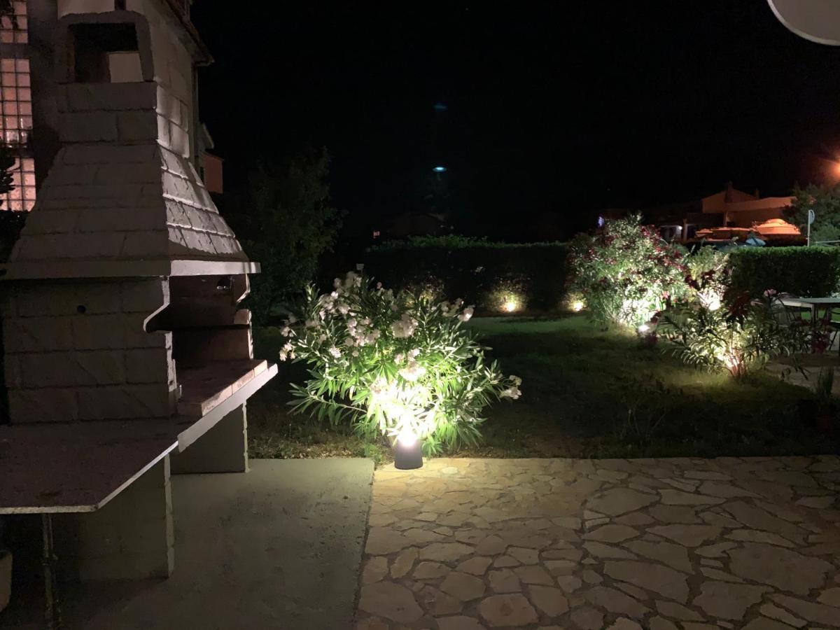Apartman Theresa Barbat na Rabu Zewnętrze zdjęcie