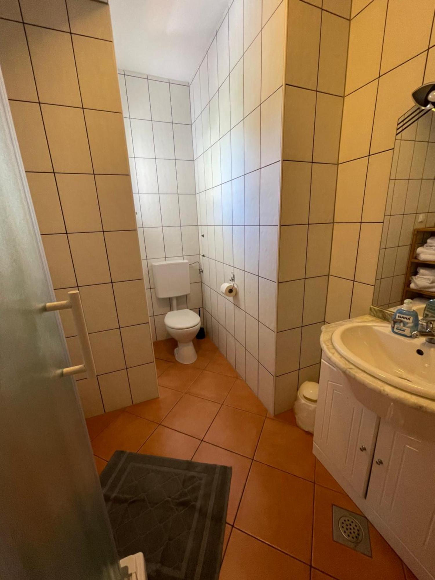 Apartman Theresa Barbat na Rabu Zewnętrze zdjęcie